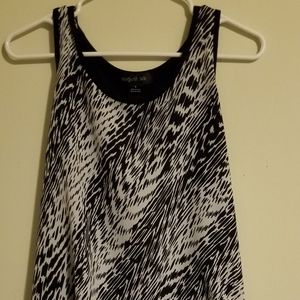 August Silk black & white dressy tank